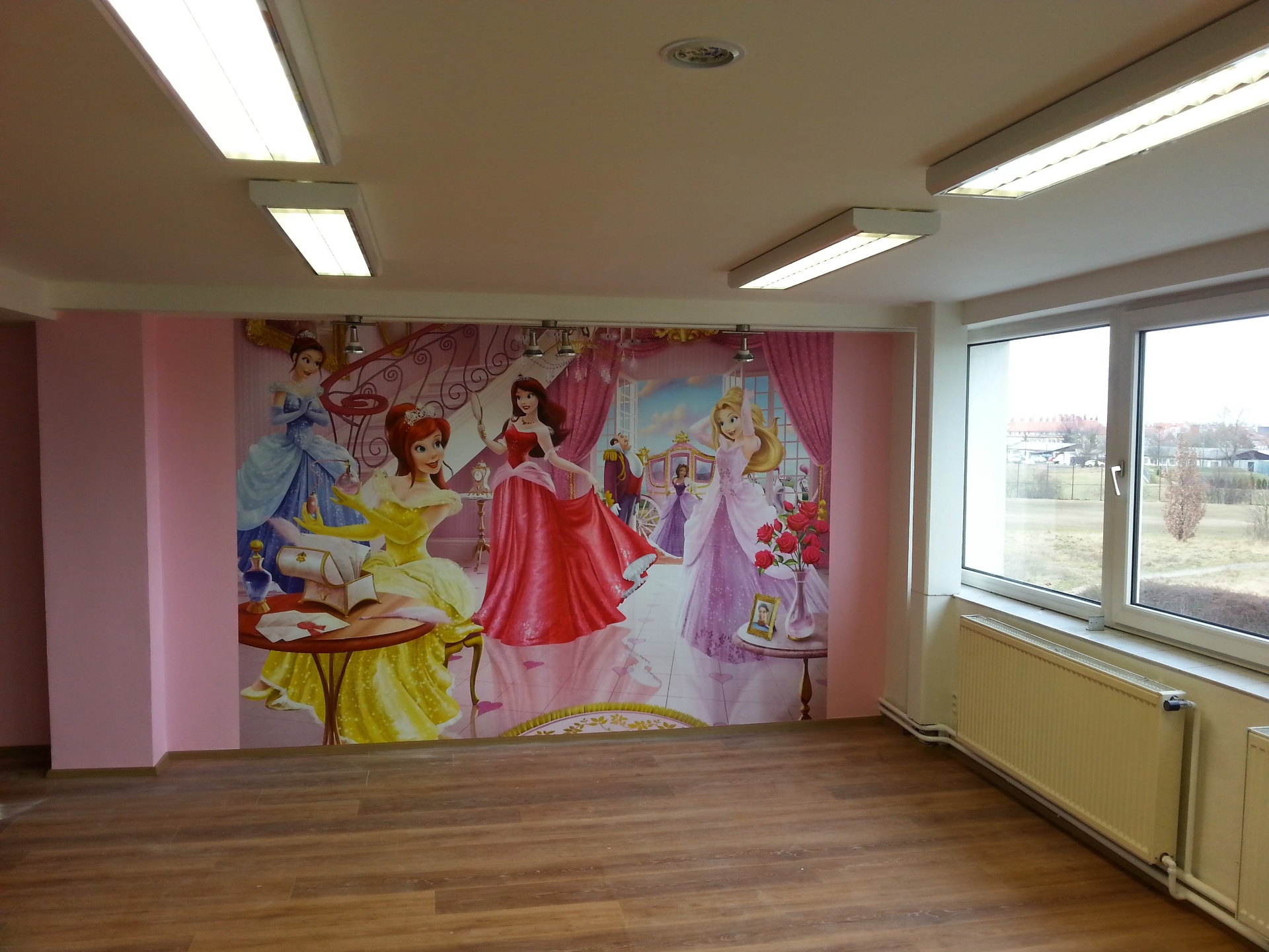 Dětský pokoj — fototapeta s princeznami